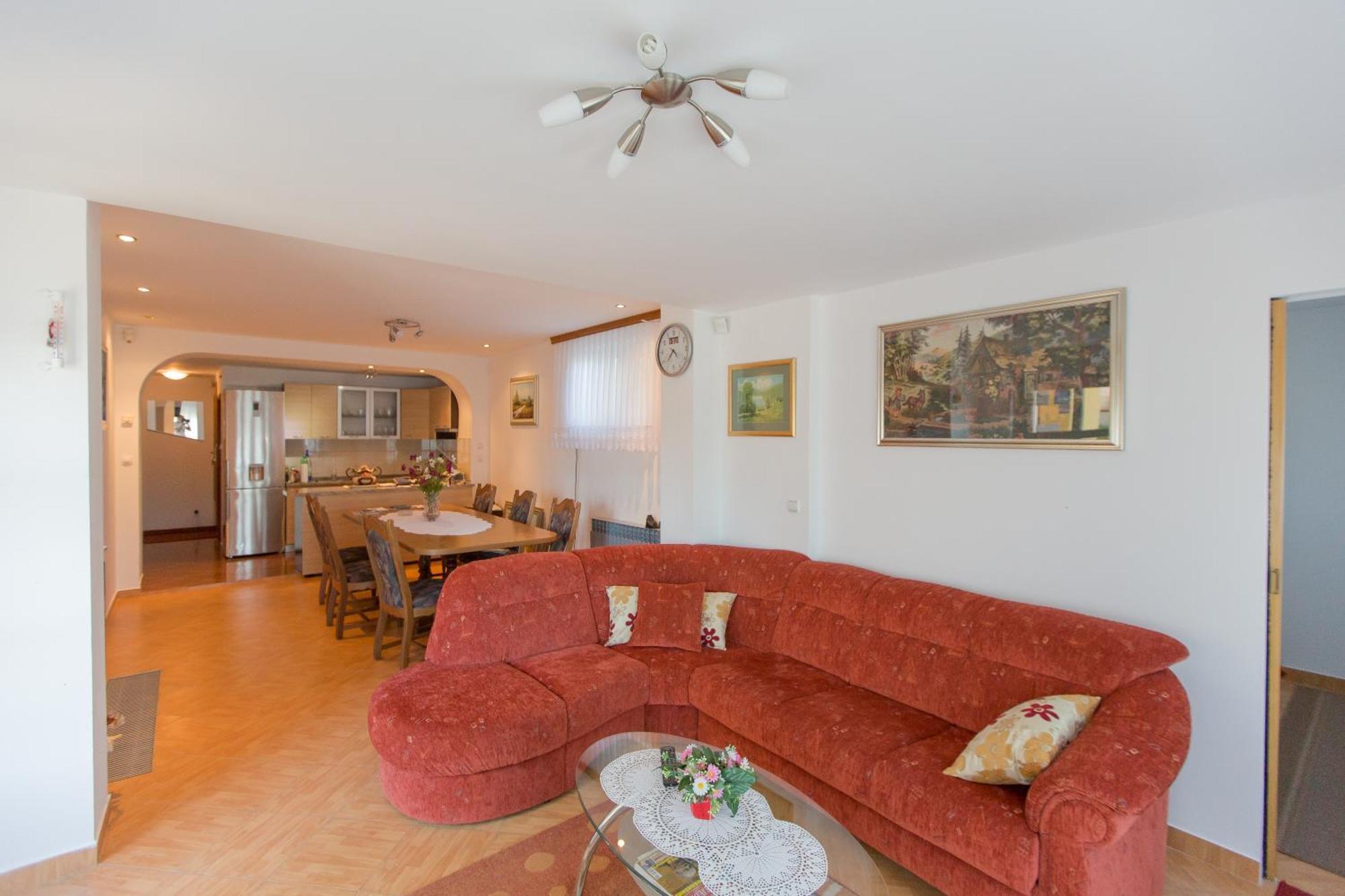 Apartments Mise Ogulin Ngoại thất bức ảnh
