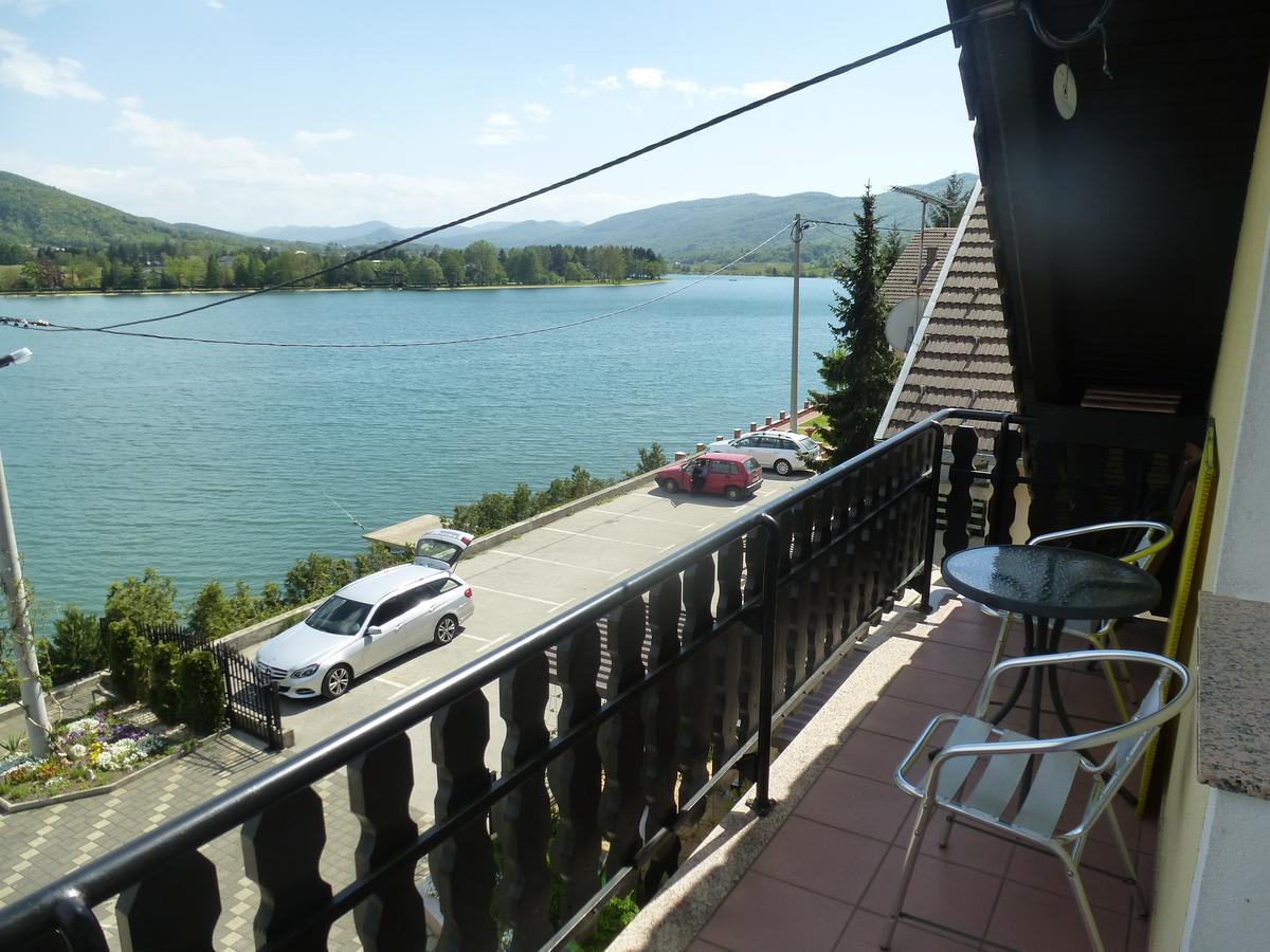 Apartments Mise Ogulin Ngoại thất bức ảnh