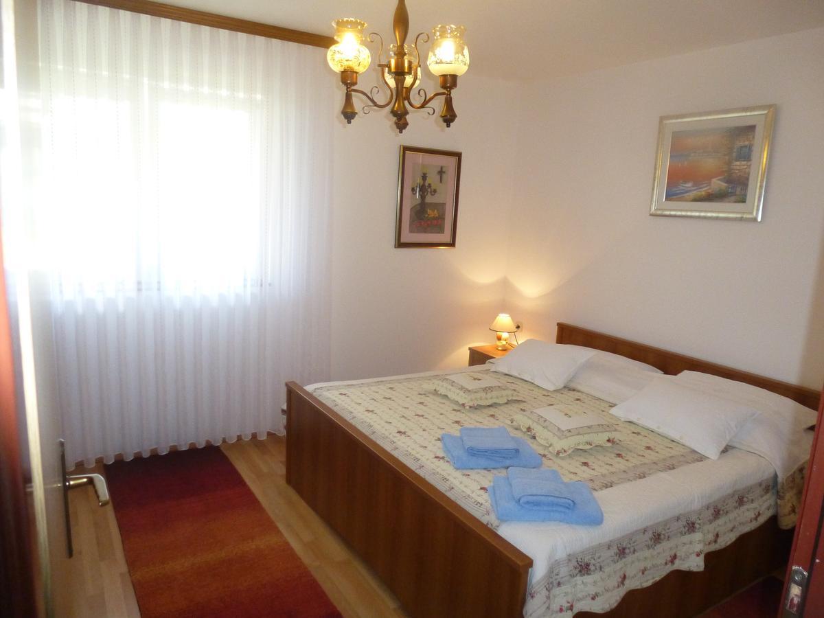 Apartments Mise Ogulin Ngoại thất bức ảnh