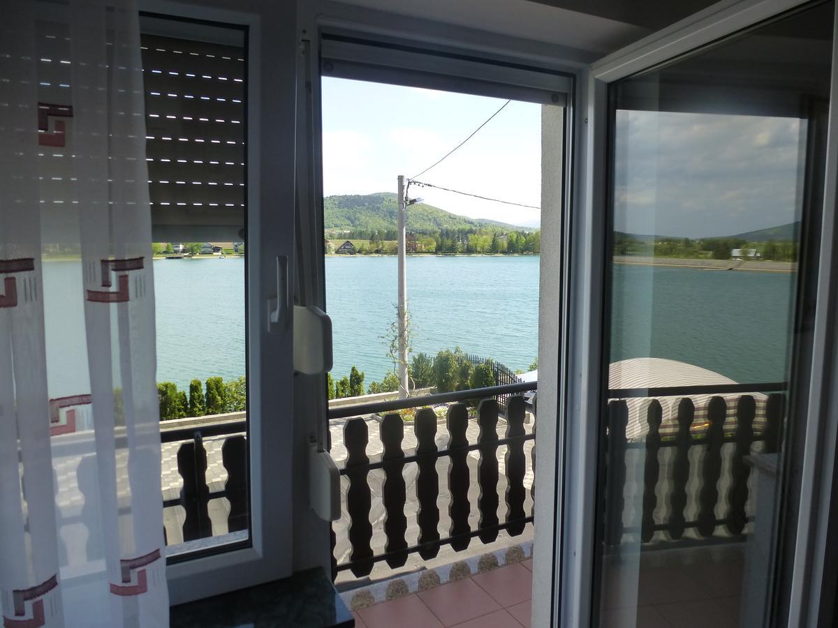 Apartments Mise Ogulin Ngoại thất bức ảnh